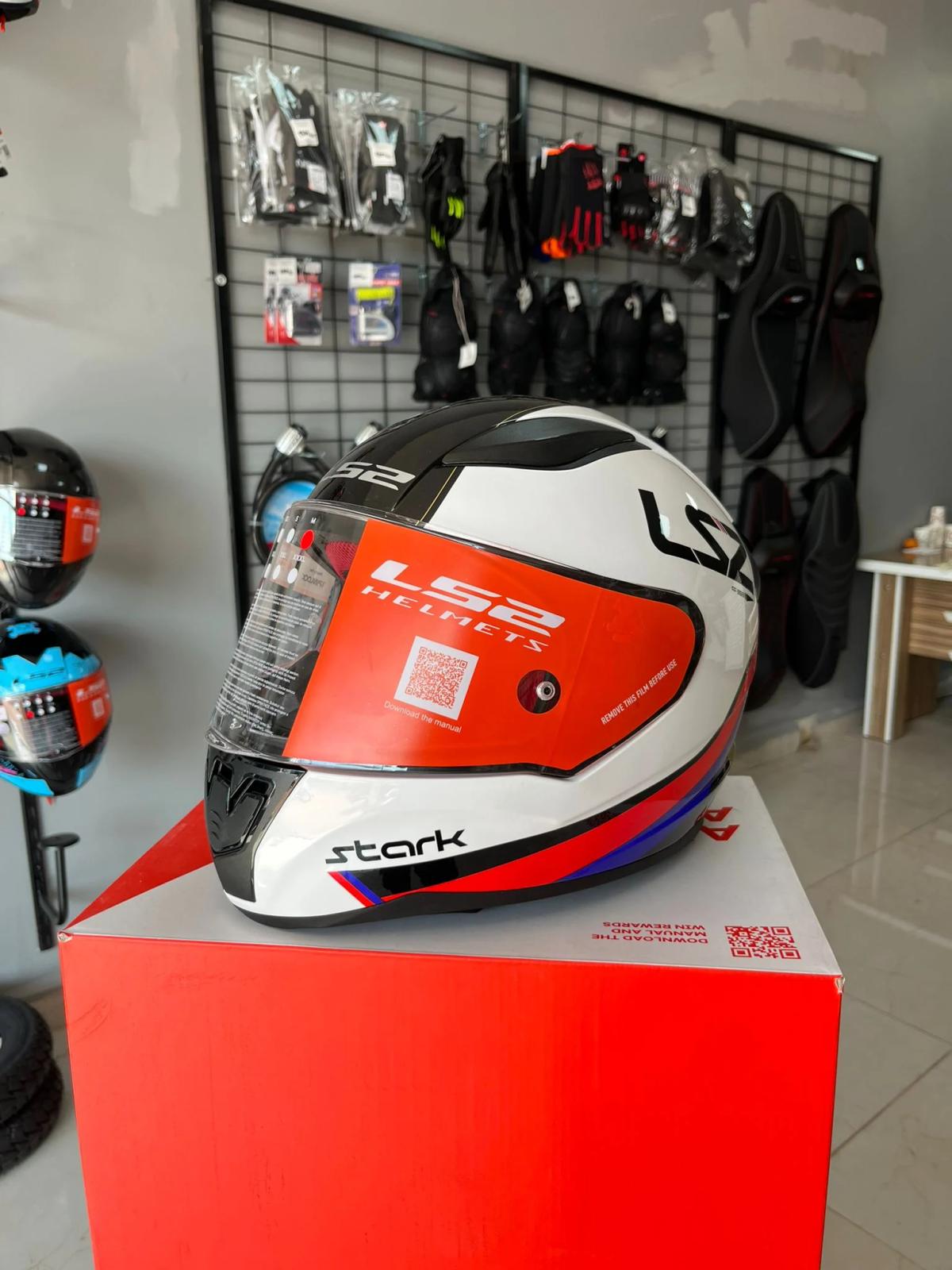 LS2 TAM KAPALI KASK STARK